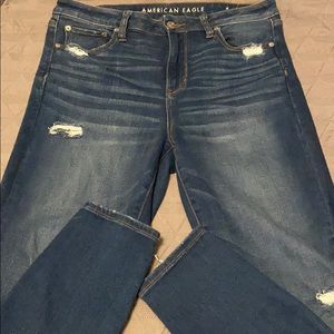 AE Distressed Super High Rise Jeggings 14